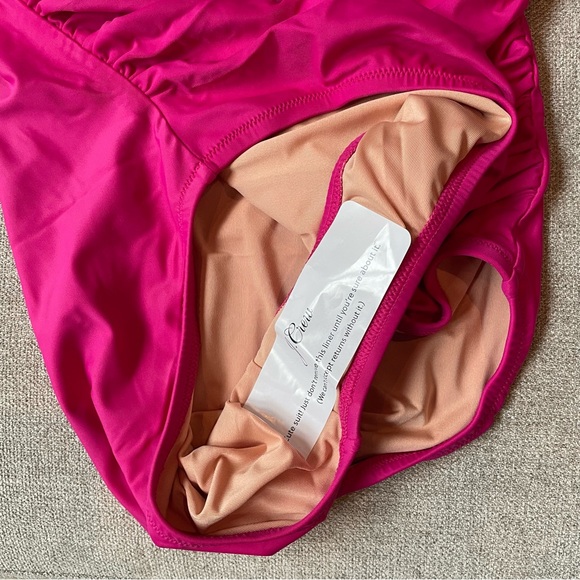 NWT J. Crew Flamingo Pink Ruffle Plunge Lined Ruched Side Padded Cup Swimsuit - Picture 4 of 15